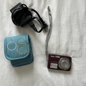 Nikon COOLPIX S210 8.0MP Digital Camera